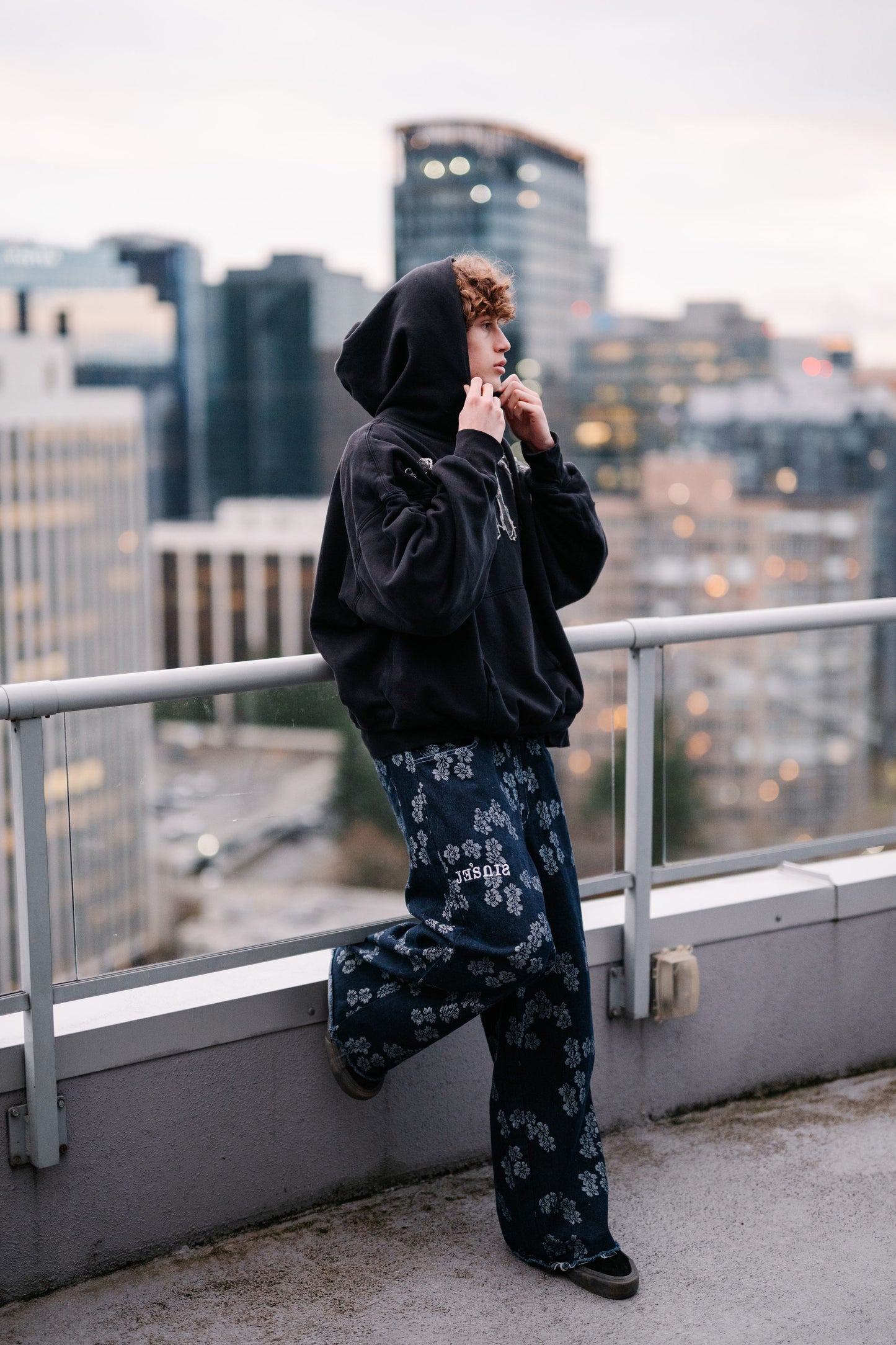 JE’SUIS FLOWERED DENIM