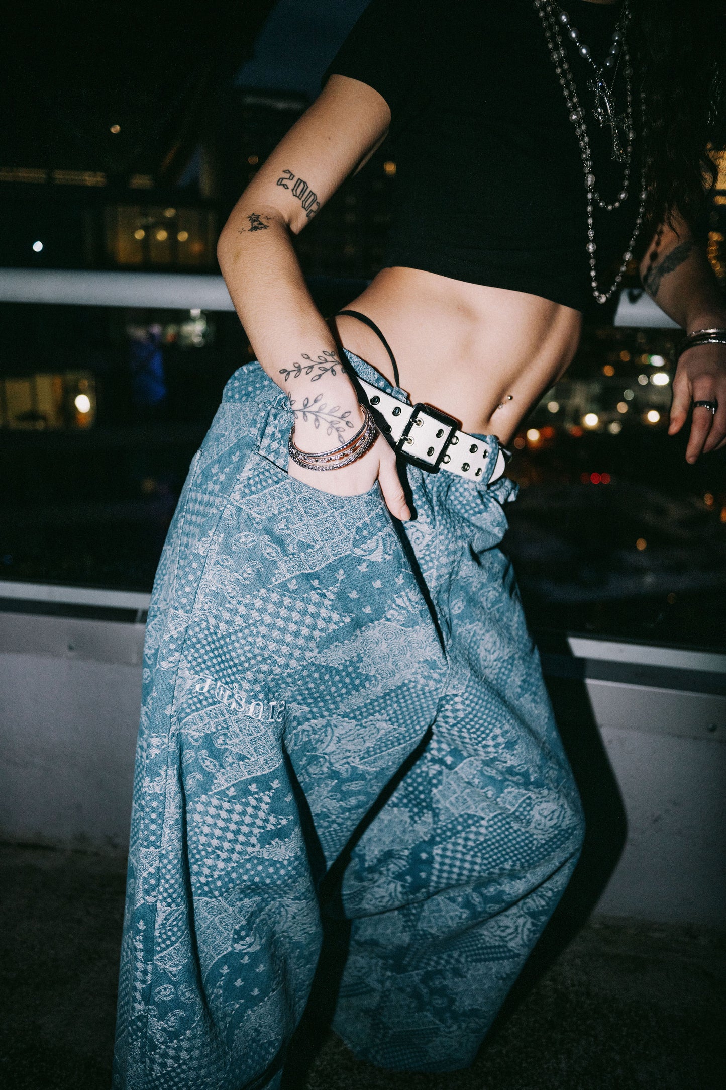 JE’SUIS PAISLY DENIM